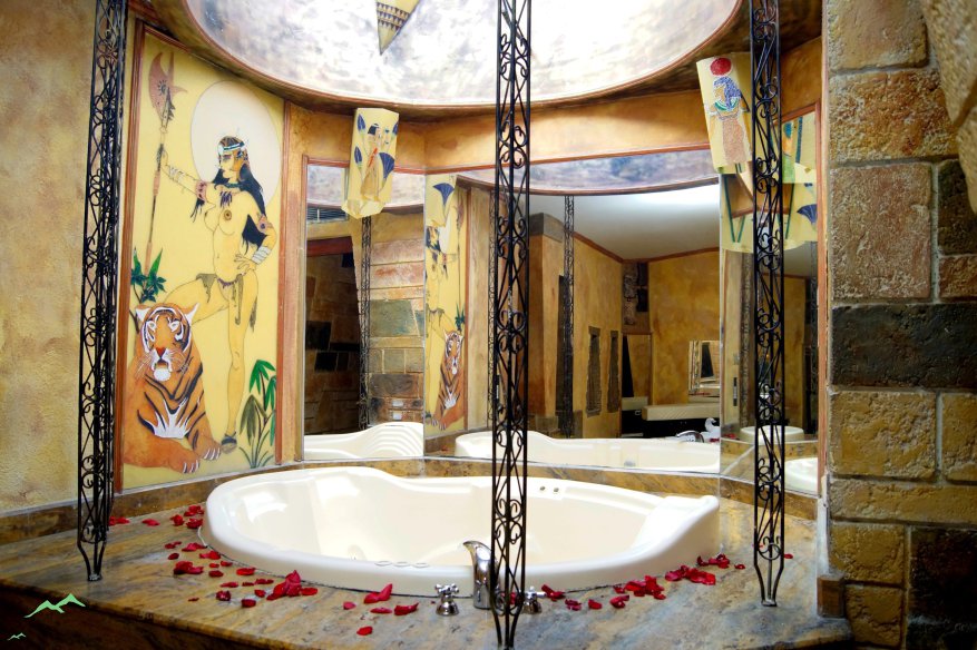 Motel La Colina :Habitacion CLEOPATRA
